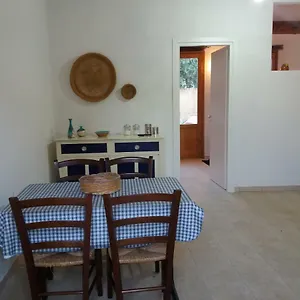 Casa Petronilla , Riola Sardo Italia